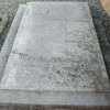 Надгробная плита на могиле Анри де Байе-Латура