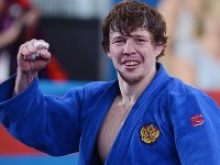 Нифонтов принес России бронзовую медаль