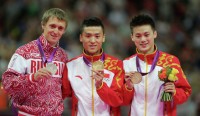 Россиянин Ушаков выиграл серебро Олимпиады в прыжках на батуте