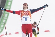 Норвежец Йорген Граабак выиграл золотую медаль в лыжном двоеборье