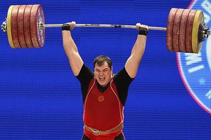 Российские тяжелоатлеты обеспечили себе максимальную квоту на Олимпиаду-2016 в Рио