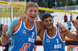 Семёнов и Красильников принесли первую лицензию на Олимпийские игры-2016 в пляжном волейболе