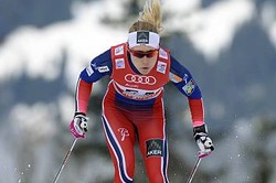 Норвежская лыжница Хага завоевала золото на дистанции 10 км на Олимпиаде-2018 в Пхёнчхане