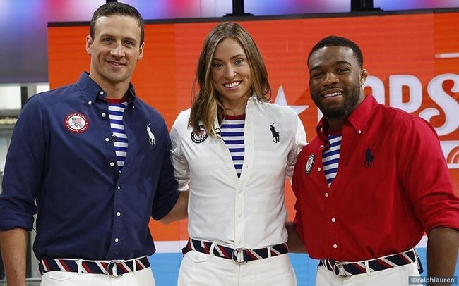 Олимпийская парадная форма команды США на Игры-2016 в Рио-де-Жанейро.