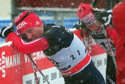 Старший тренер российских лыжниц Меньшенин: Наша форма — неважнецкая, с норвежками конкурировать сложно