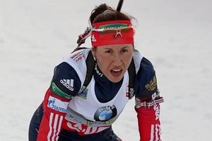 Дарья Виролайнен завоевала серебро в гонке преследования на этапе в Антхольце