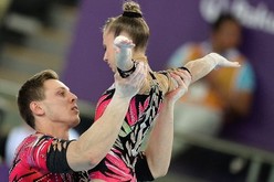Акробаты Марина Чернова и Георгий Патарая — чемпионы Европейских игр