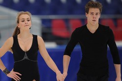 Виктория Синицина и Никита Кацалапов выиграли второй этап Кубка России 2016/2017 по фигурному катанию в танцах на льду