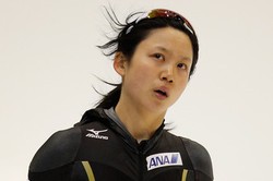 Японка Такаги выиграла дистанцию 3000 метров на этапе Кубка мира в Калгари, Воронина — седьмая