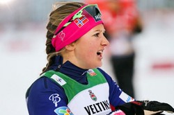 Норвежская лыжница Остберг победила в гонке на 10 км на этапе КМ в Давосе, Седова — 11-ая