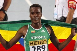 Эфиопский бегун Муктар Эдрис — чемпион мира в беге на 5000 метров