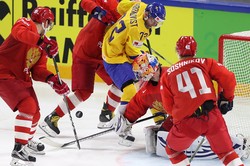 Российские хоккеисты уступили шведам и в четвертьфинале чемпионата мира 2018 встретятся с канадцами