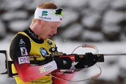 Норвежец Йоханнес Бё — первый в гонке преследования в Антхольце, Логинов — седьмой