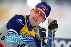Финн Нисканен выиграл гонку на 15 км «классикой» на этапе Кубка мира в Руке, Большунов — пятый