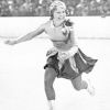 1936 год, Гармиш-Партенкирхен, IV зимние Олимпийские Игры, фигурное катание: женское одиночное катание - Чемпионка Олимпийских Игр Sonja Henie (Норвегия)