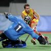 2008 год, Пекин, XXIX Олимпийские Игры, хоккей на траве: один из моментов матча между сборными Испании и Бельгии (4-2) (EPA/FRANCK ROBICHON)
