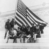Афины 1896,I Олимпийские Игры: Американская легкоатлетическая сборная на Панафинийском стадионе.