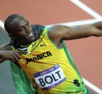 Болт победил в беге на стометровке в Лондоне с олимпийским рекордом