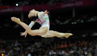 Китайские гимнастки завоевали золото и серебро Олимпиады на бревне