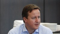 Кэмерон обещает не снижать финансирование спорта в Британии до ОИ-2016
