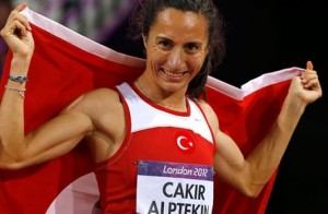 Турецкая бегунья Алптекин дисквалифицирована и лишена золота Лондона-2012