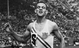 В США на 92-ом году жизни скончался трёхкратный Олимпийский чемпион Мелвин Уайтфилд