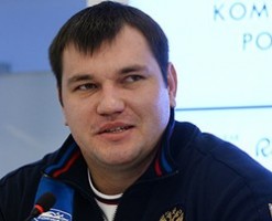 IWF временно отстранила рекордсмена мира Ловчева из-за подозрений в применении допинга