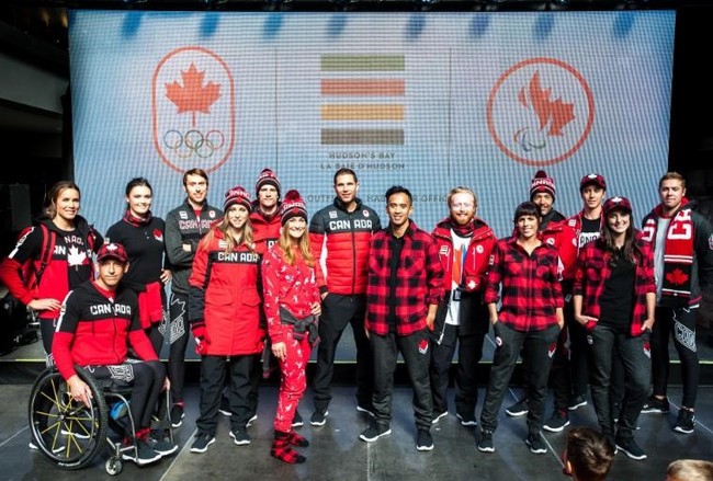Олимпийская униформа национальной команды Канады на Олимпиаду-2018 в Пхенчхане