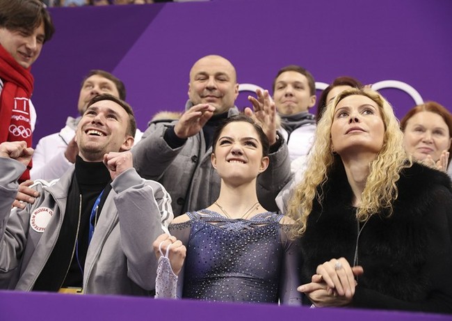 Российские фигуристы — серебряные призёры Олимпиады-2018 в командном турнире