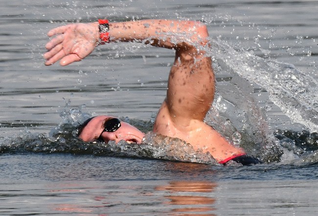 Российский пловец Кирилл Абросимов завоевал путёвку на Олимпиаду в Токио на дистанции 10 км в открытой воде