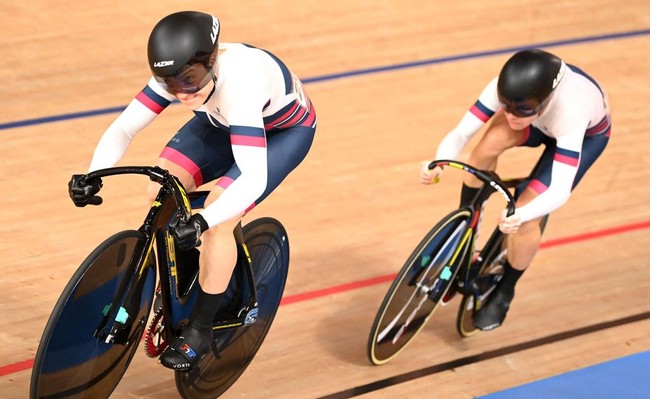 Шмелева и Войнова завоевали бронзовые медали Олимпиады в командном спринте в велотреке