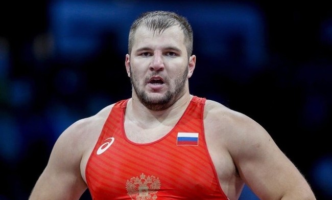 Сергей Семёнов завоевал бронзу в греко-римской борьбе в весовой категории до 130 кг