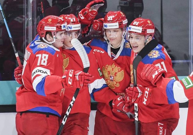 Сборная России по хоккею вылетит в Пекин для участия в Олимпиаде-2022 отдельным рейсом