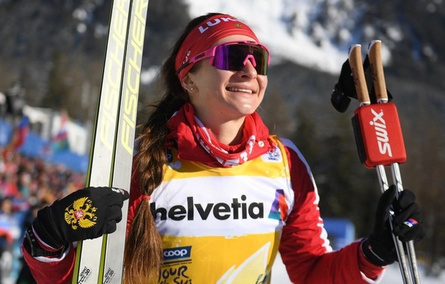 Российская лыжница Наталья Непряева — серебряный призёр Олимпиады-2022 в скиатлоне