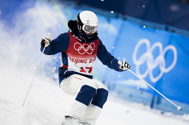 Российская фристайлистка Анастасия Смирнова завоевала бронзу Олимпиады-2022 в могуле