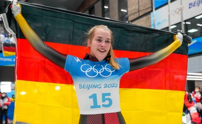 Немека Ханна Нейс стала чемпионкой Олимпийских игр 2022 года в скелетоне