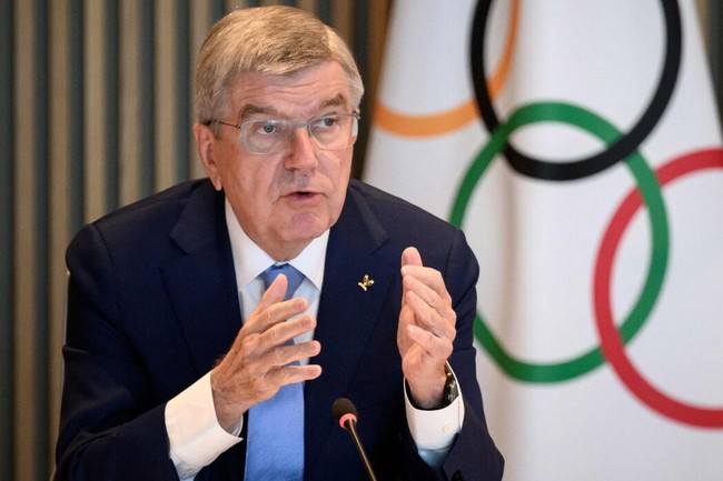 Томас Бах: Важно, чтобы у допущеных к Олимпиаде российских спортсменов не было никакой связи с ОКР