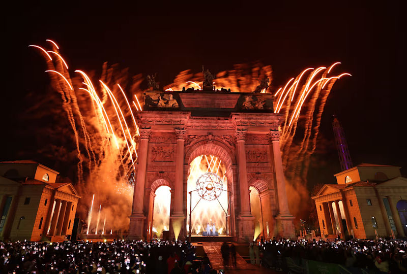 06.02.2026. Олимпийские игра 2026: церемония открытия. Зажжение олимпийского огня