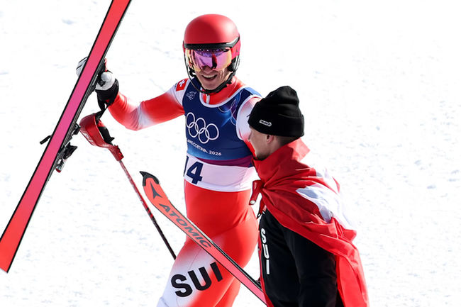 Швейцарские горнолыжники выиграли мужскую командную комбинацию в рамках Олимпиады-2026