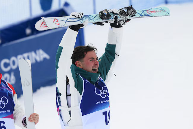 Фристайлист Купер Вудс принёс Австралии первую медаль Олимпиады-2026, победив в могуле