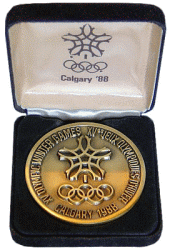 Калгари 1988: памятная медаль, медаль участника Олимпийских Игр