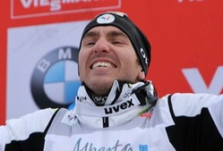 Морис Манифика выиграл  30-километровую гонку на этапе КМ в Давосе