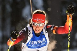 Немка Дальмайер выиграла спринт на этапе КМ в Поклюке, Подчуфарова — 13-ая