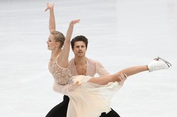 Фигуристы Степанова и Букин — вторые после короткого танца на чемпионате Европы в Москве