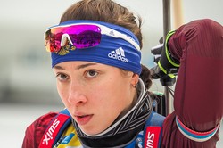 Ульяна Кайшева — победительница спринта на чемпионате России по биатлону в Ханты-Мансийске