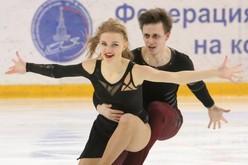 Фигуристы Бибихина и Зворыкин выиграли московский этап Кубка России в танцах на льду