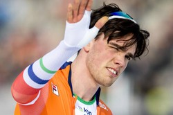 Голландец Рюст — первый на дистанции 5000 м на этапе Кубка мира в Калгари, Румянцев — девятый