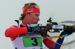 Норвежец Андерсен — победитель спринта на этапе Кубка IBU в Обертиллиахе, Поварницын — четвёртый