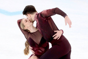 Александра Степанова и Иван Букин победили в танцах на льду на этапе Гран-при России в Москве