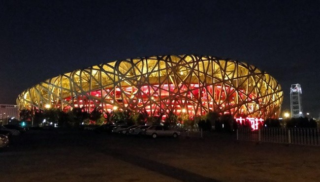 Национальный Олимпийский стадион «Птичье гнездо» — главная спортивная арена Чемпионата мира 2015 по лёгкой атлетике в Пекине